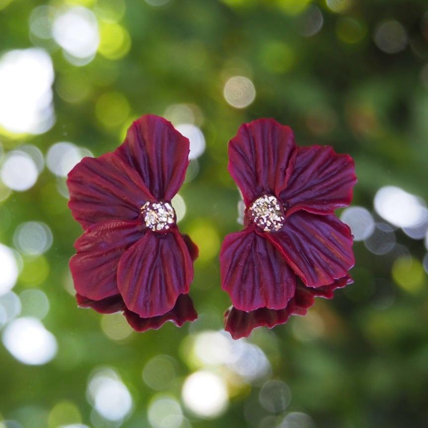 Pendientes Flora Burdeos – M